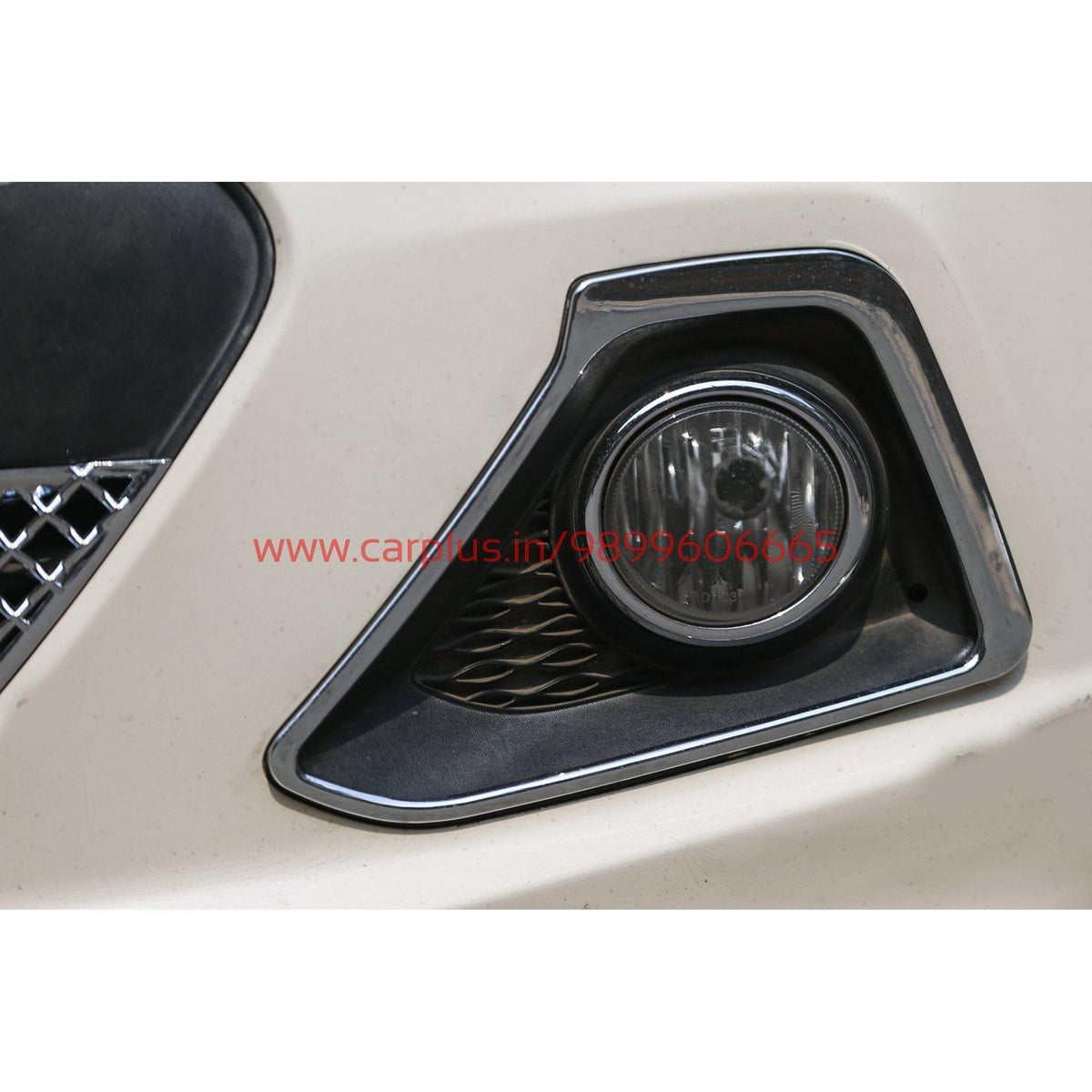 Hyundai i10 fog online lamp hole cover