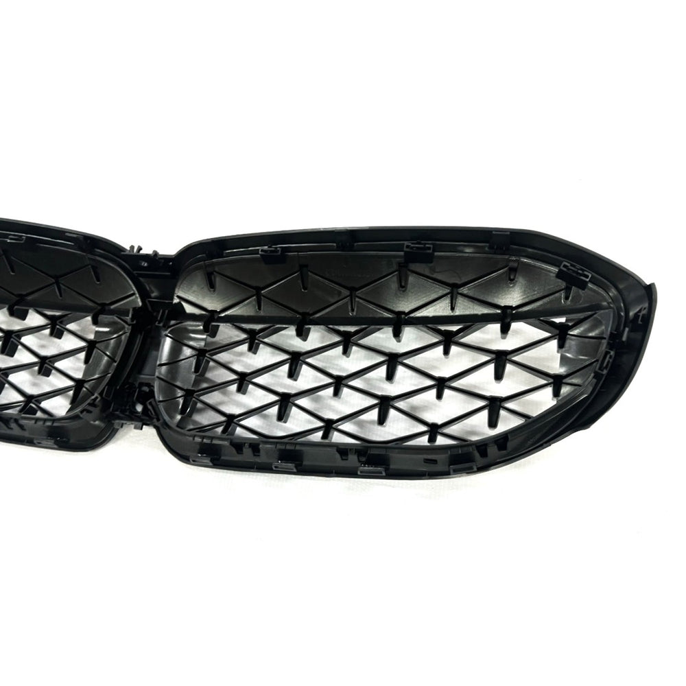 
                  
                    Grill for BMW 3Series G20-BMW GRILLS-RETRO SOLUTIONS-CARPLUS
                  
                