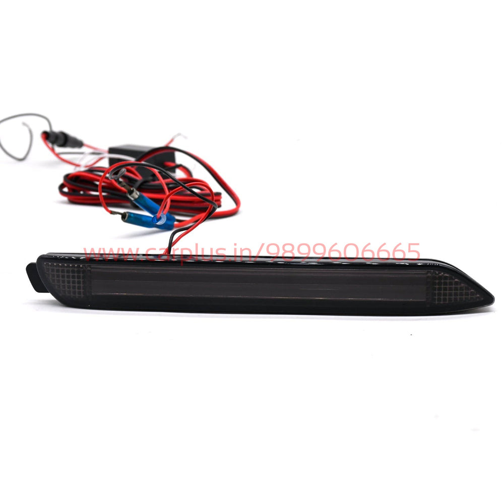 Innova rear bumper deals reflector